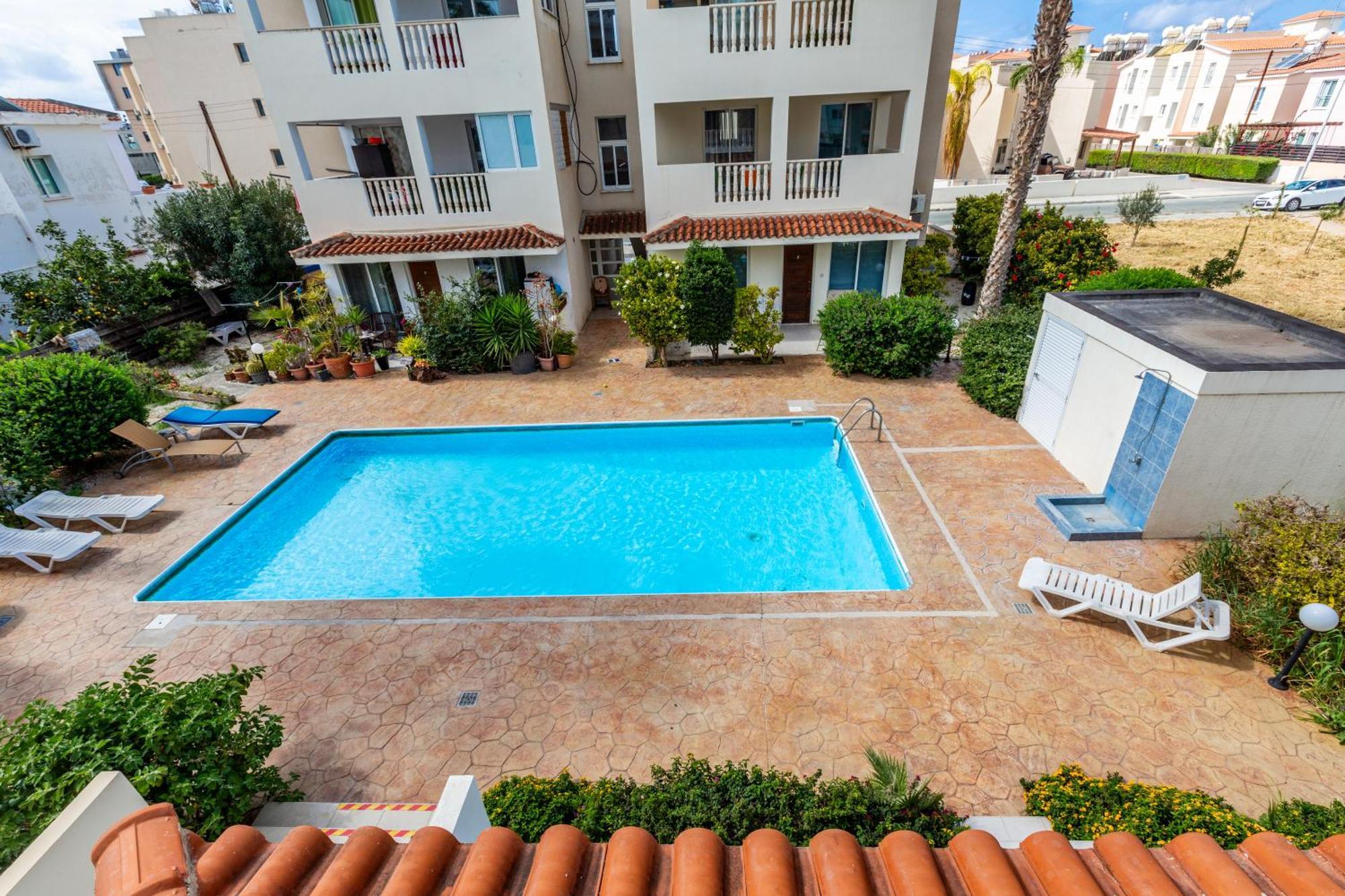 Beautiful 2 Bed Apartment In Paphos Cyprus Exterior foto
